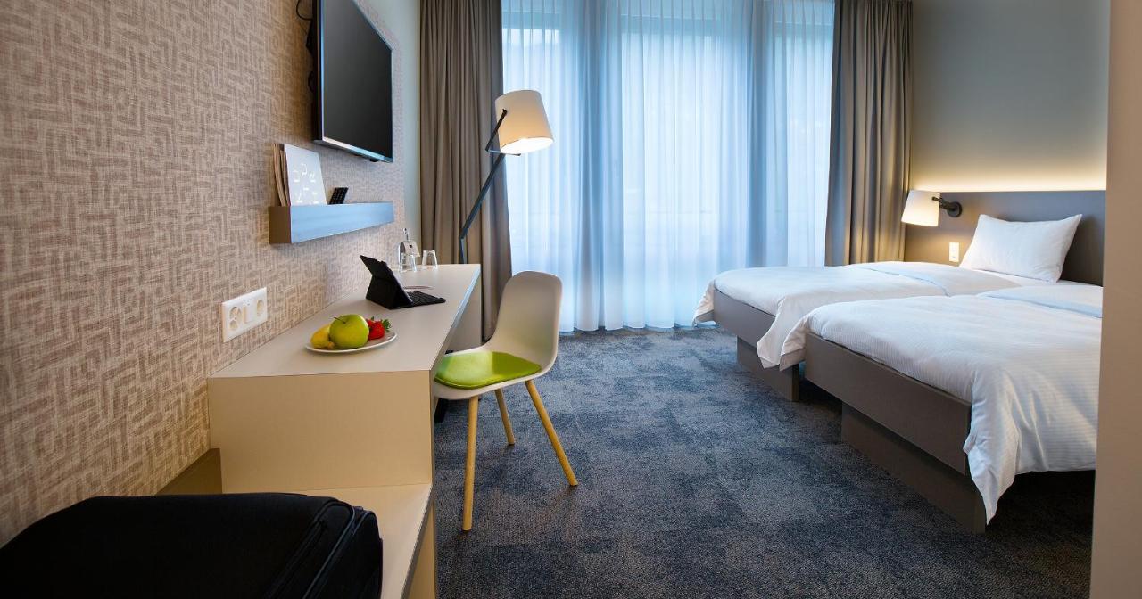B_Smart Motel Landquart Eksteriør billede